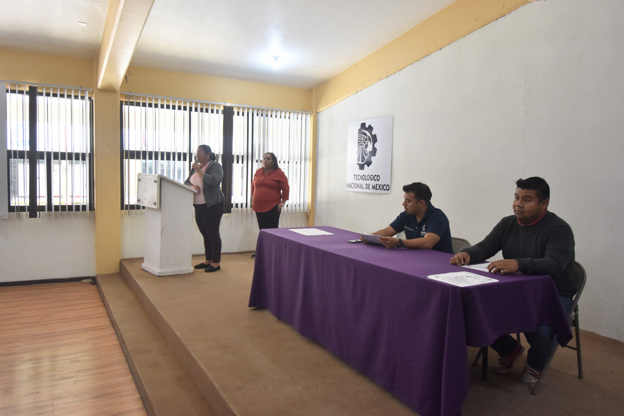 📍 Entrega de Reconocimientos a Estudiantes Destacados del TecNM Campus Zongolica 🎓🏅