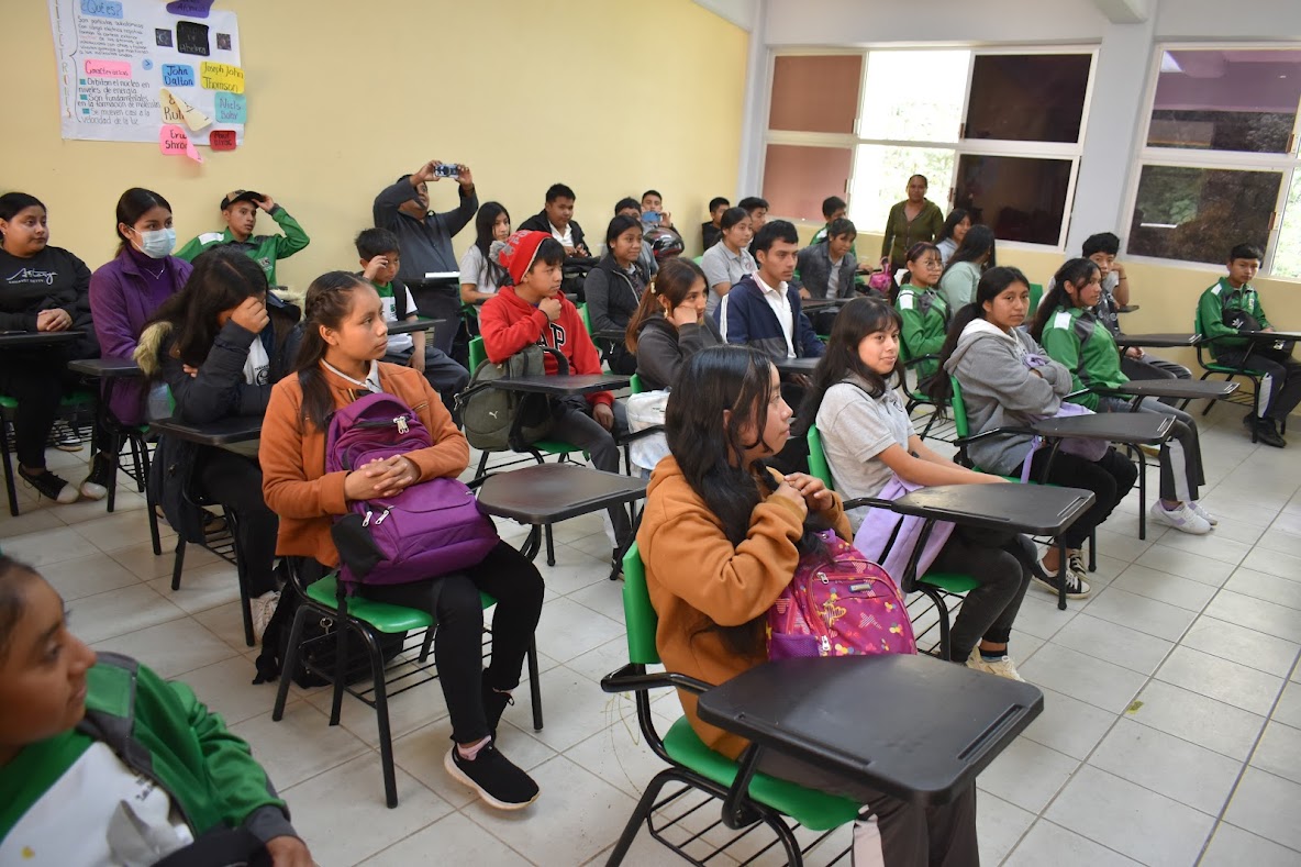 08-10-2024 Visita TEBAEV Mixtla y secundaria