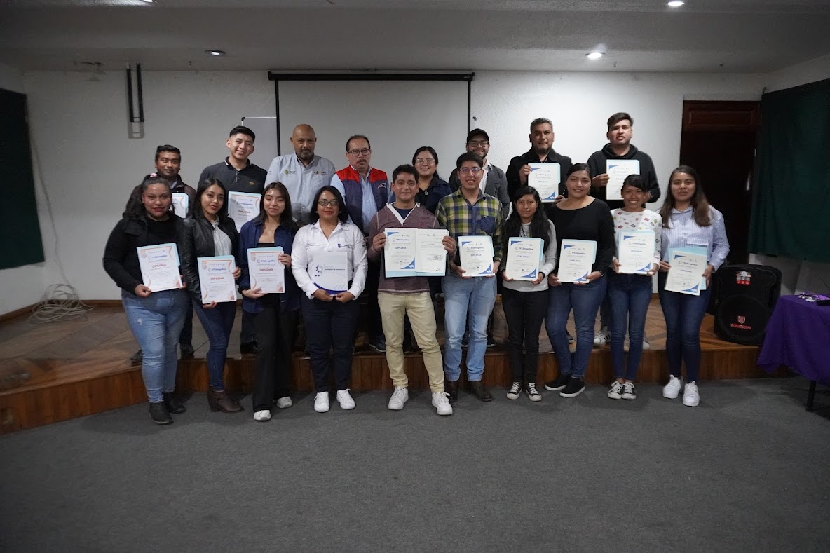 Entrega de diplomas Ingles - Náhuatl  24/10/2024